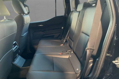 Toyota Land Cruiser 2.8 d-4d Lounge awd auto (7)