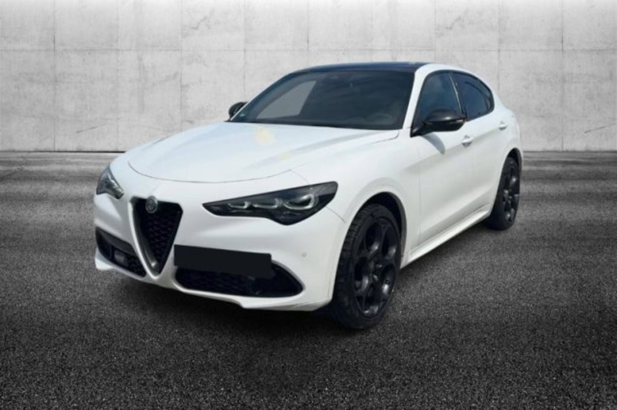 Alfa Romeo Stelvio 2.2 t Tributo Italiano Q4 210cv auto