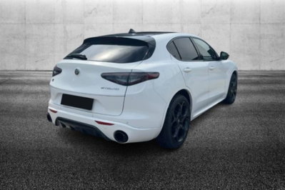 Alfa Romeo Stelvio 2.2 t Tributo Italiano Q4 210cv auto (2)