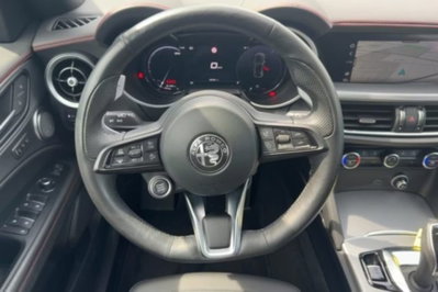 Alfa Romeo Stelvio 2.2 t Tributo Italiano Q4 210cv auto (5)