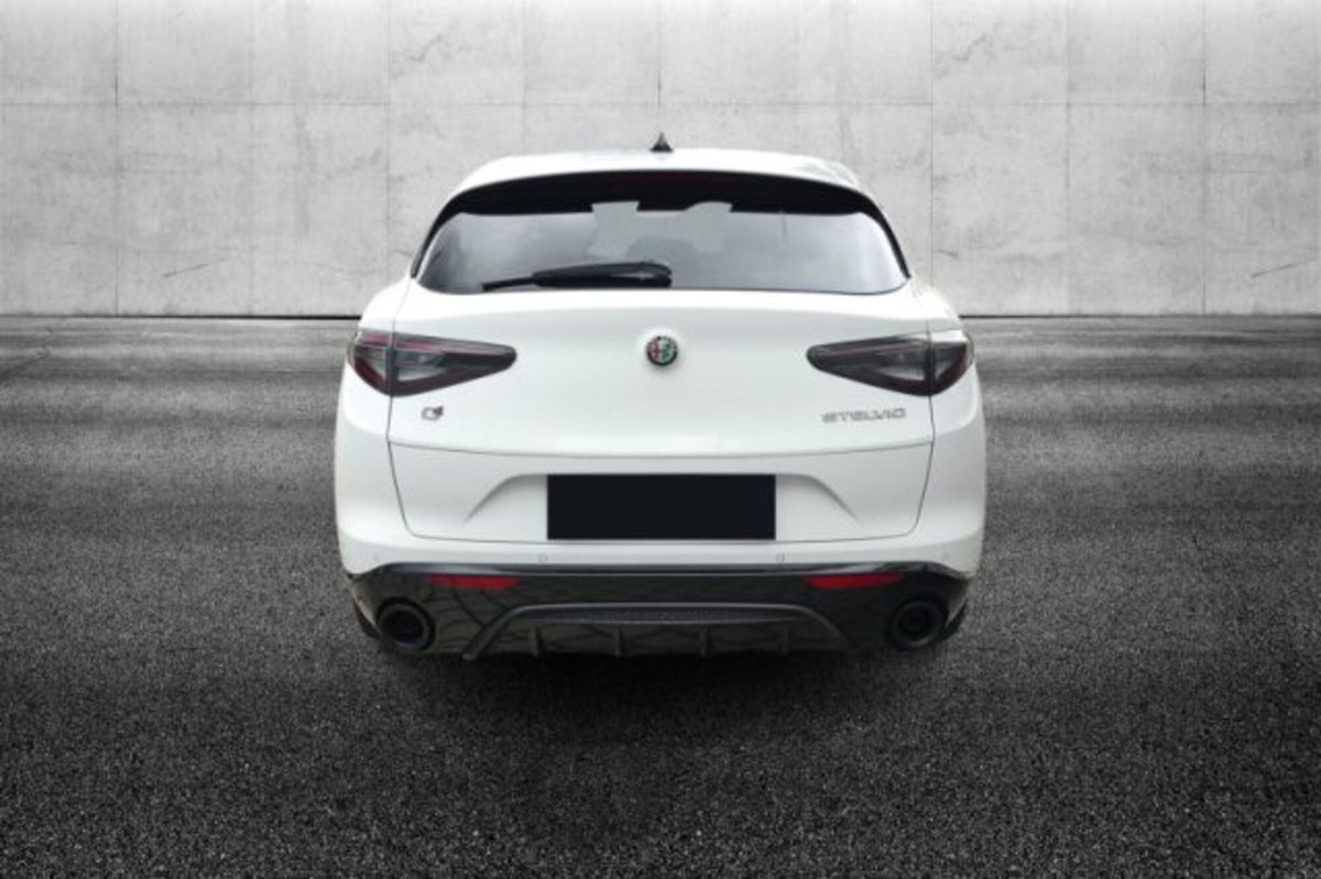 Alfa Romeo Stelvio Stelvio 2.2 Turbodiesel 210 CV AT8 Q4 Veloce (6)