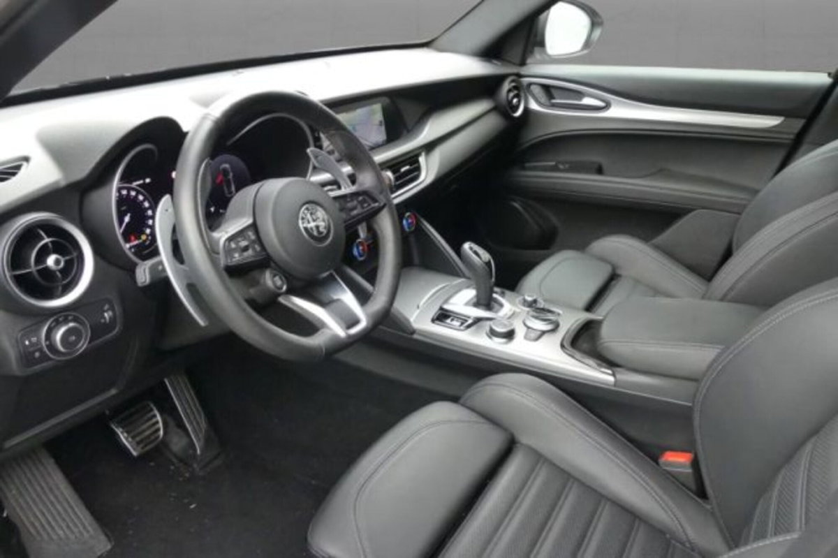 Alfa Romeo Stelvio Stelvio 2.2 Turbodiesel 210 CV AT8 Q4 Veloce (7)