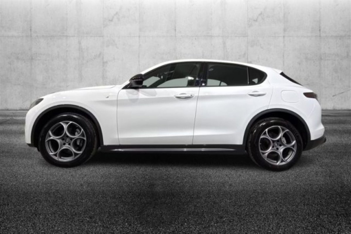 Alfa Romeo Stelvio Stelvio 2.2 Turbodiesel 210 CV AT8 Q4 Ti (4)