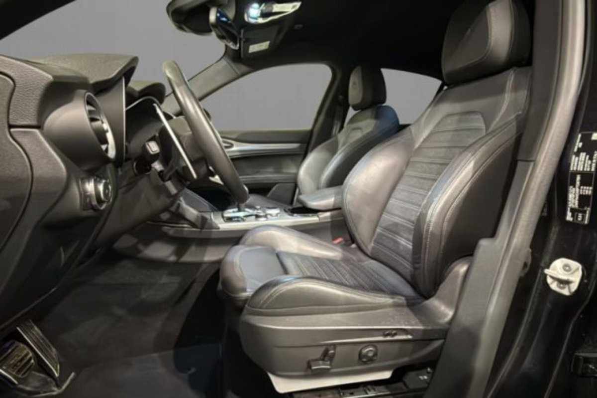 Alfa Romeo Stelvio Stelvio 2.2 Turbodiesel 210 CV AT8 Q4 Veloce (6)