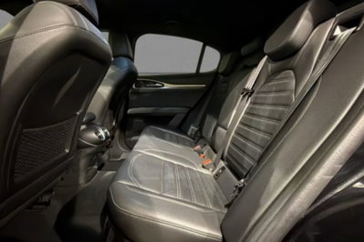 Alfa Romeo Stelvio Stelvio 2.2 Turbodiesel 210 CV AT8 Q4 Veloce (7)