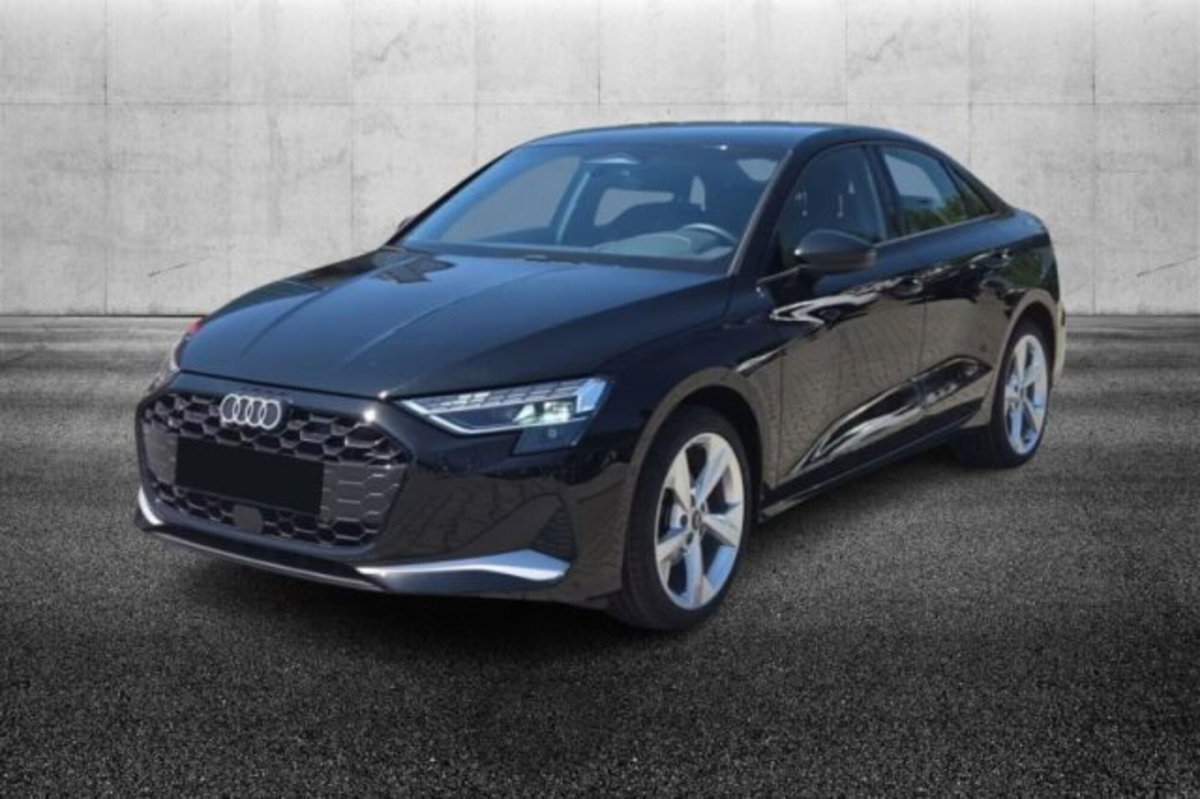 Audi A3 Sedan 35 TFSI S tronic Business Advanced