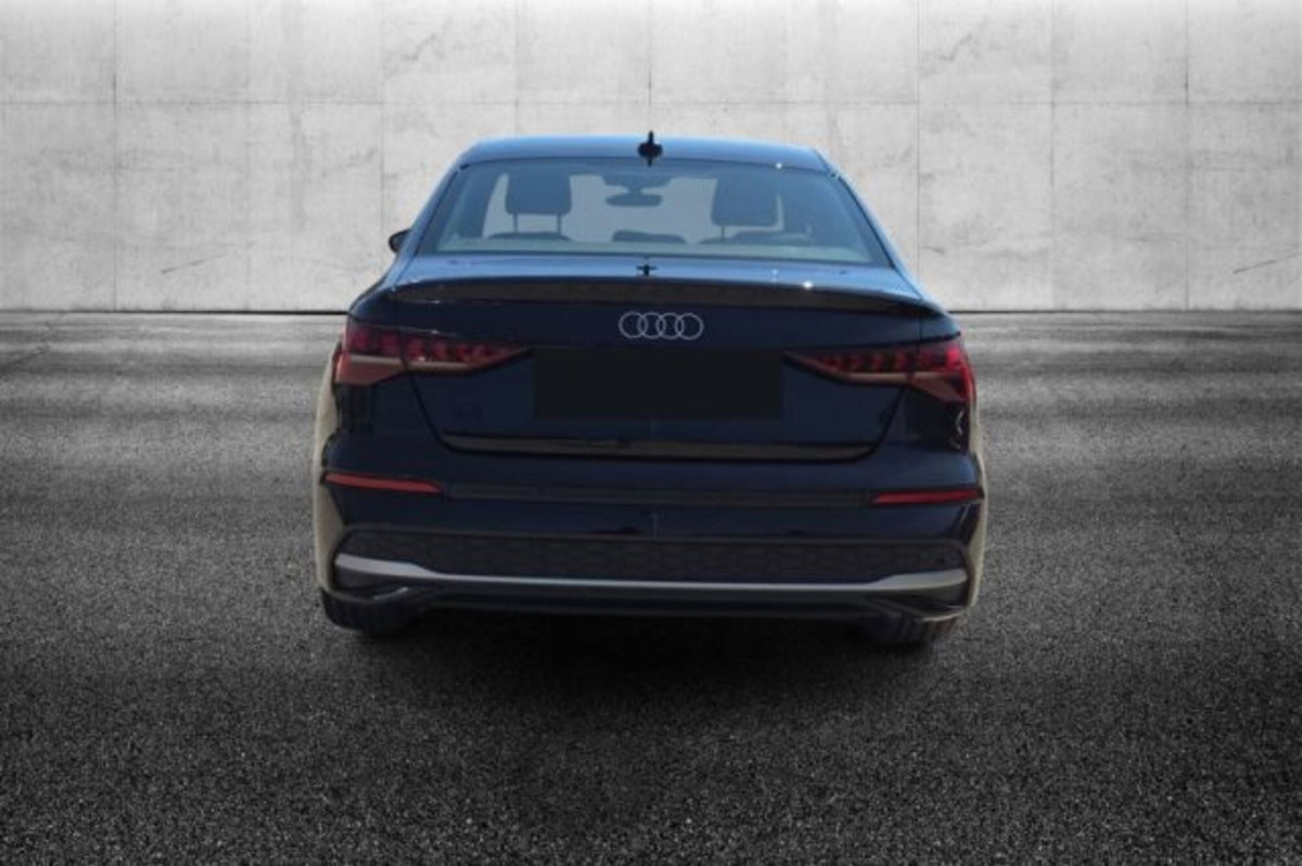 Audi A3 Sedan 35 TFSI S tronic Business Advanced (5)