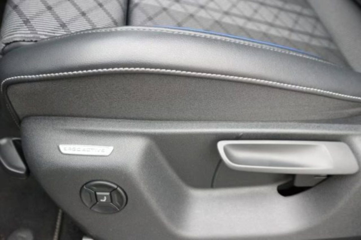 Volkswagen Tiguan Allspace 2.0 tdi R-Line 150cv dsg (7)