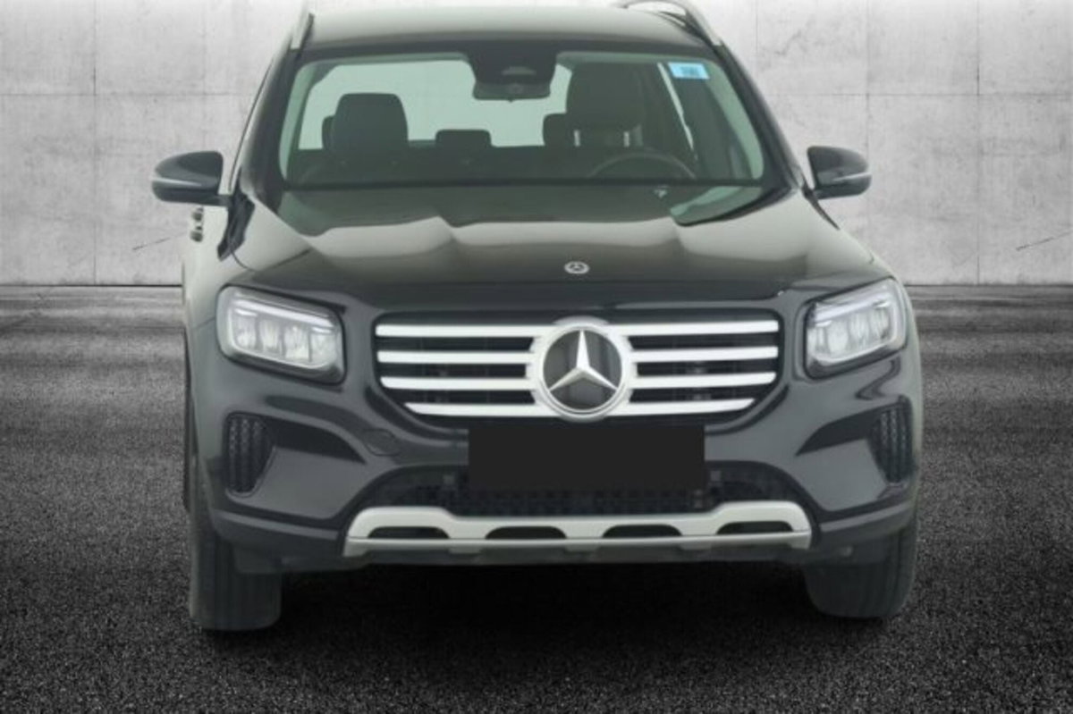 Mercedes-Benz GLB 180 d Progressive Advanced Plus auto (4)