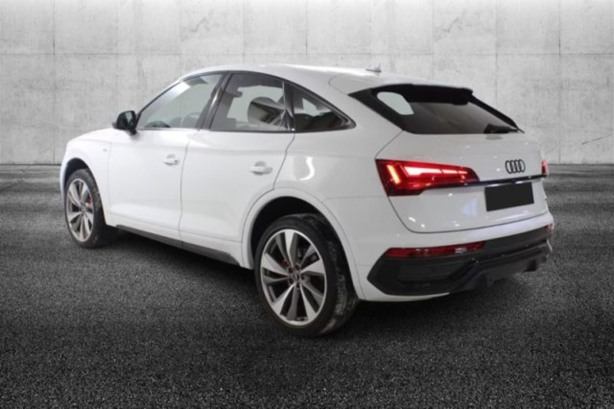 Audi Q5 Sportback 45 2.0 tfsi mhev 12V S line Plus quattro s-tronic (2)