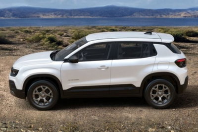 Jeep Avenger 1.2 turbo Longitude fwd 100cv (2)