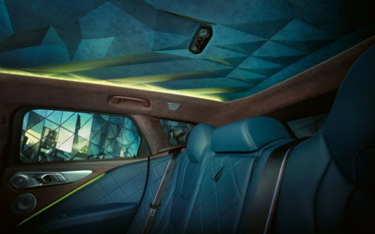 BMW XM 50e auto