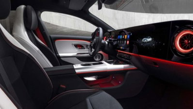Mercedes-Benz CLA 200 Automatic Premium nuova