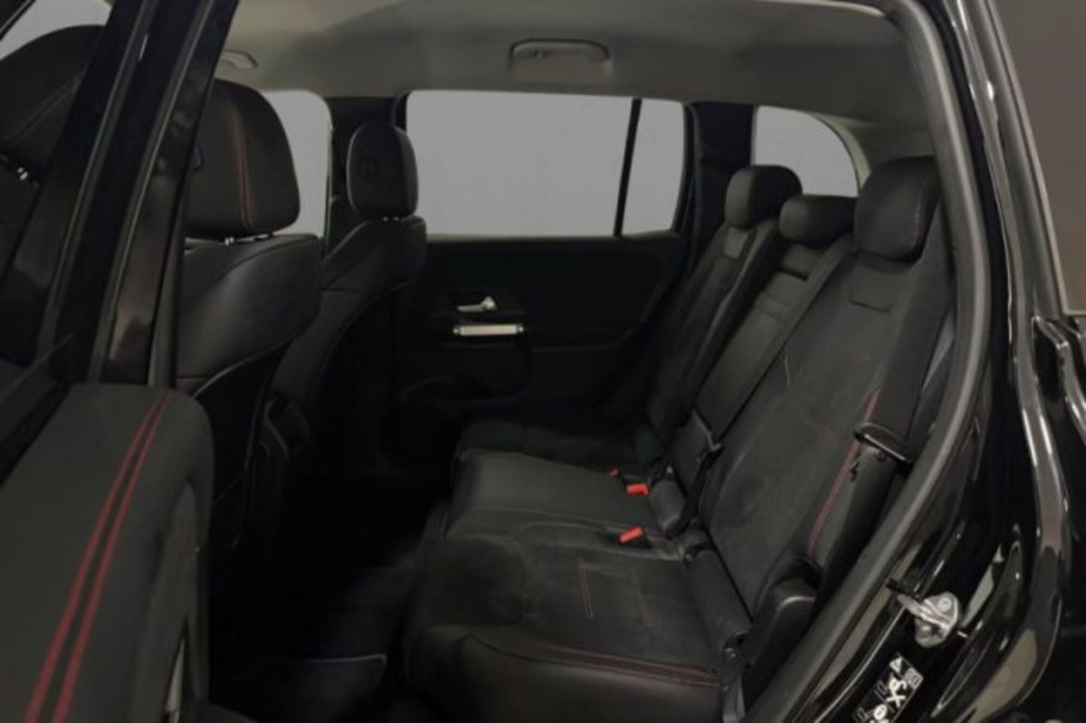 Mercedes-Benz GLB 200 Automatic Premium (8)