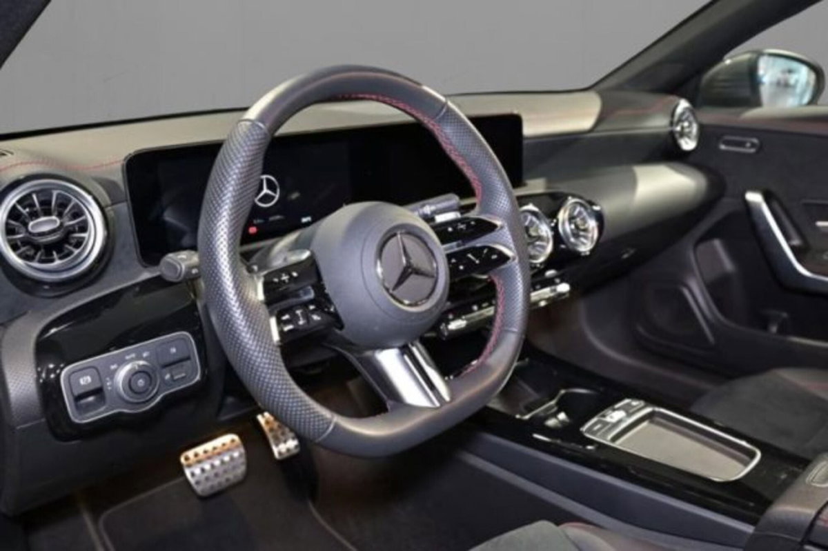 Mercedes-Benz CLA Shooting Brake 180 AMG Line Advanced Plus auto (6)