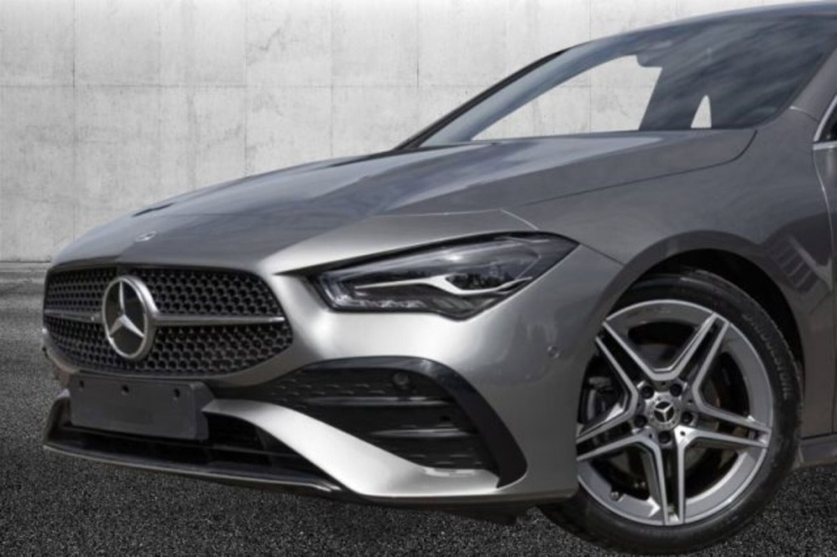 Mercedes-Benz CLA Shooting Brake 180 AMG Line Advanced Plus auto (2)