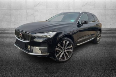 Volvo XC60 T6 Recharge AWD Plug-in Hybrid automatico Plus Bright usata