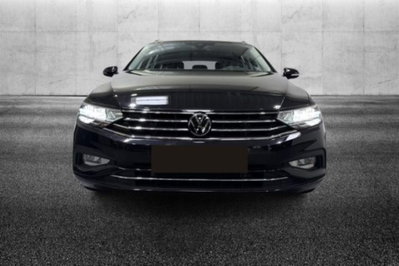 Volkswagen Passat Variant 2.0 TDI SCR EVO DSG Business (5)
