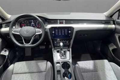 Volkswagen Passat Variant 2.0 TDI SCR EVO DSG Business (6)
