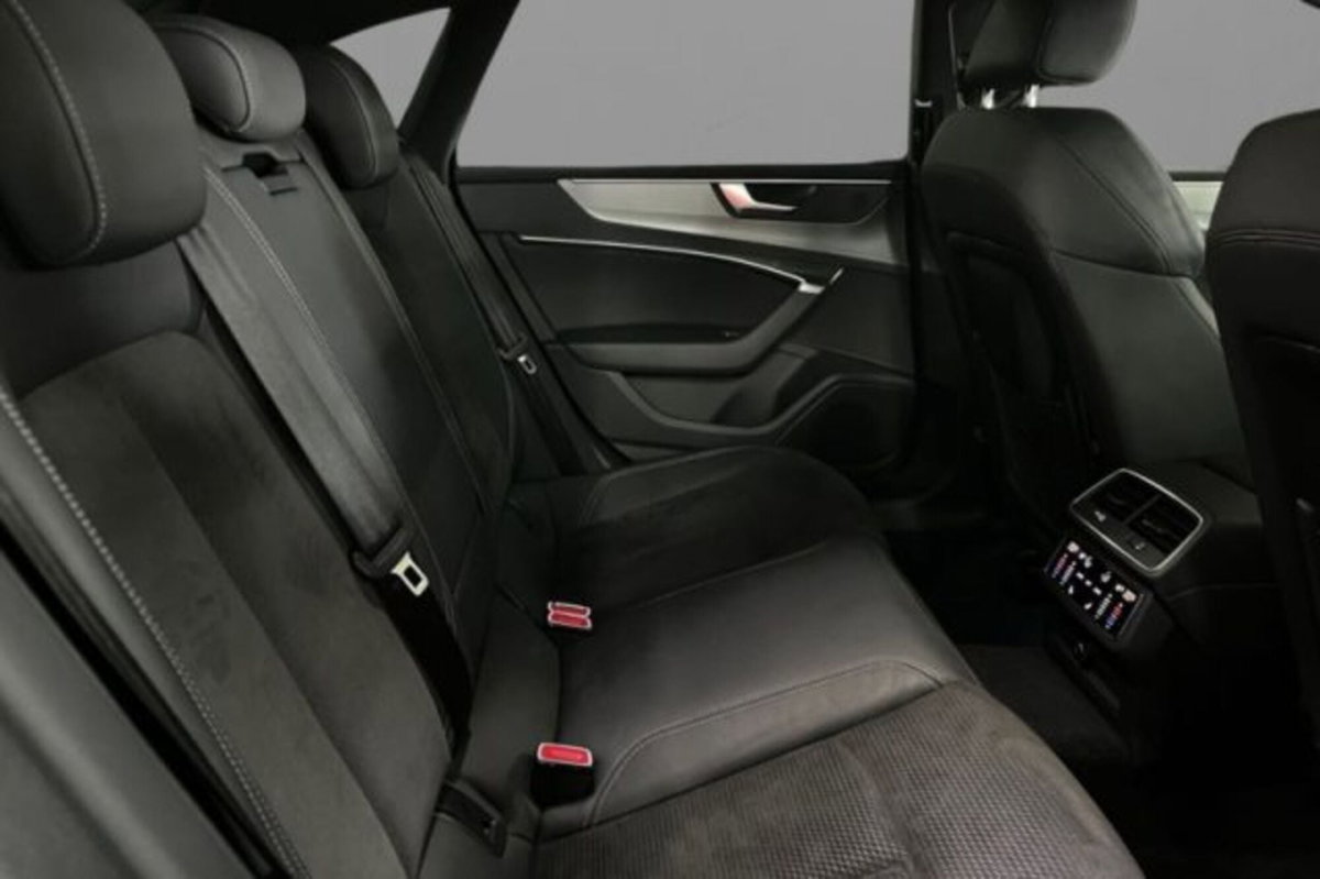 Audi A7 Sportback 40 2.0 TDI quattro ultra S tronic (8)