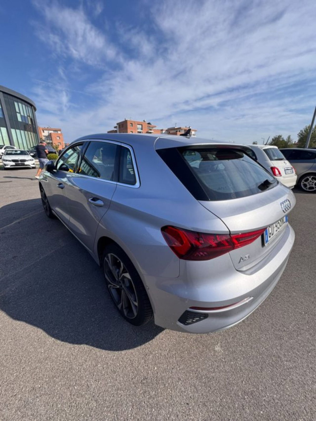 Audi A3 Sportback 30 g-tron S tronic Business Advanced (2)