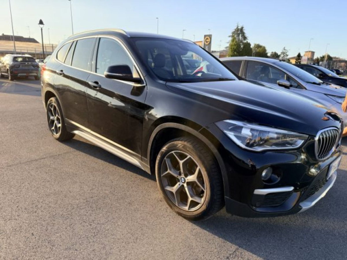 BMW X1 sDrive16d xLine Plus (2)