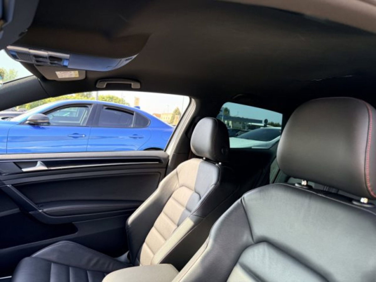 Volkswagen Golf GTI Clubsport 2.0 TSI DSG 3p. BlueMotion Technology (6)