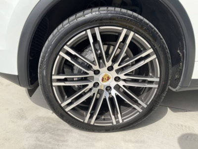 Porsche Cayenne 3.0 Diesel (8)