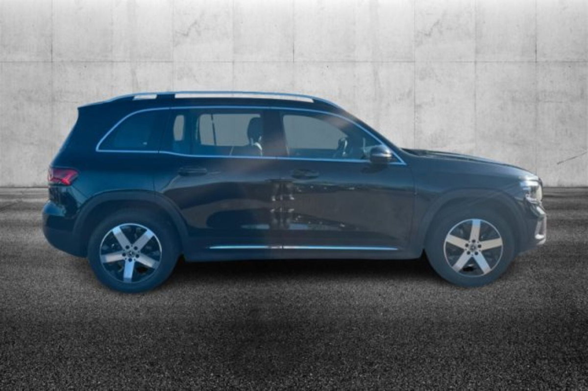 Mercedes-Benz GLB 200 d Automatic Sport (4)