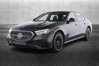 Mercedes-Benz Classe E 300 BlueEFFICIENCY 4Matic Avantg. AMG usata