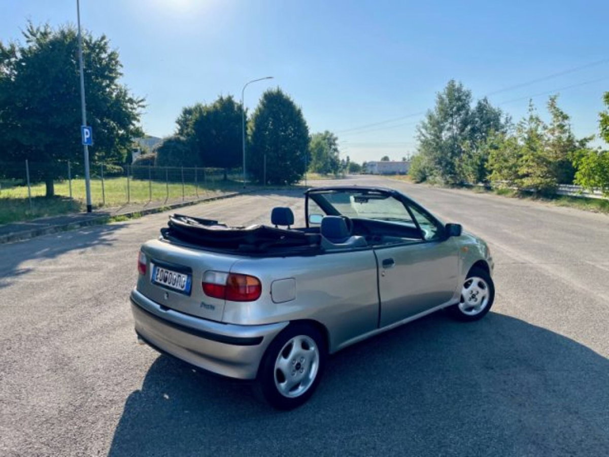 Fiat Punto Cabrio 60 cat Cabrio (2)