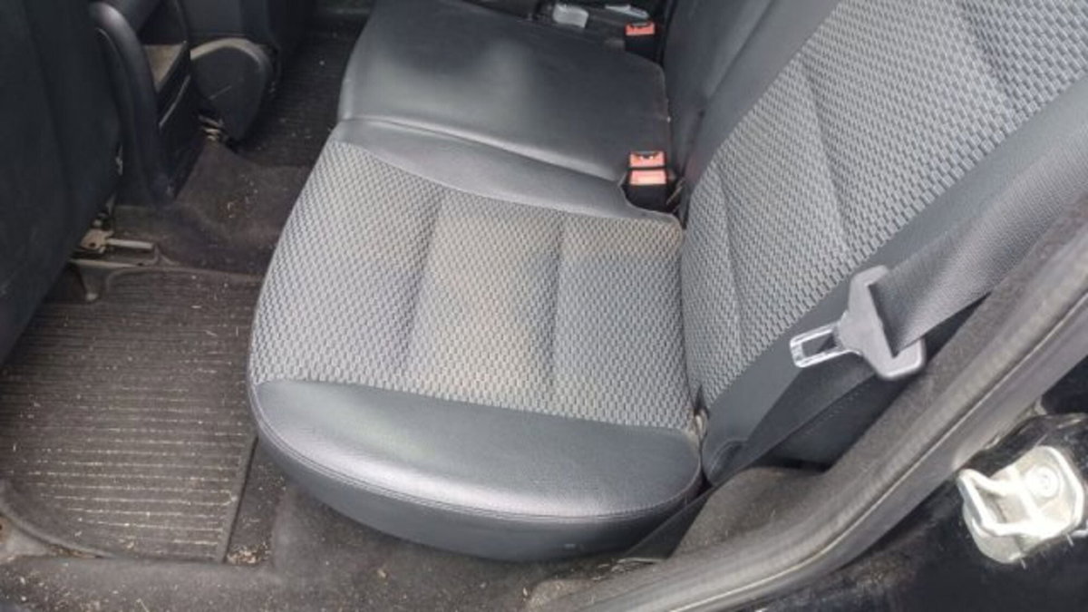 Mercedes-Benz Classe A 160 CDI Avantgarde (8)
