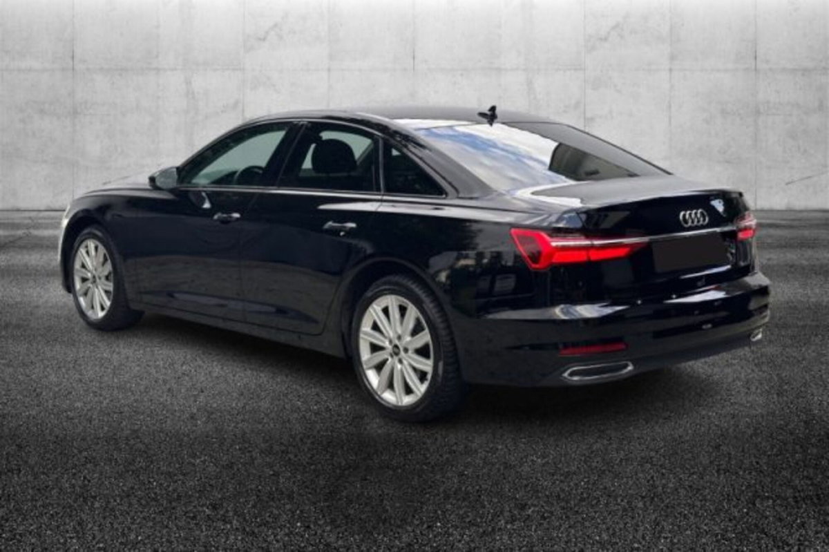 Audi A6 40 2.0 TDI quattro ultra S tronic Business Sport (4)