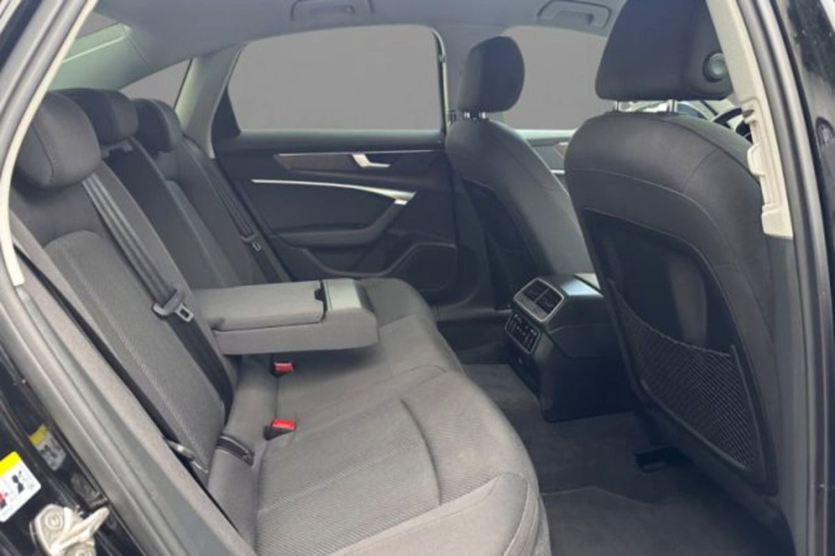 Audi A6 40 2.0 TDI quattro ultra S tronic Business Sport (8)