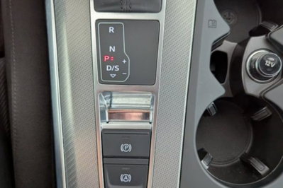 Audi A6 Avant 40 2.0 TDI S tronic Business Sport (8)