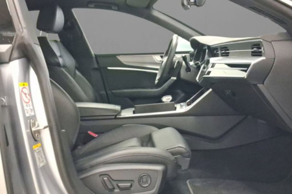 Audi A7 Sportback 40 2.0 TDI quattro ultra S tronic (4)