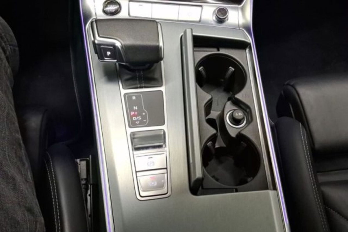 Audi A7 Sportback 40 2.0 TDI quattro ultra S tronic (6)