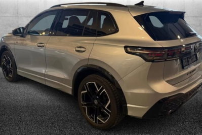 Volkswagen Tiguan 2.0 tdi R-Line 150cv dsg (3)