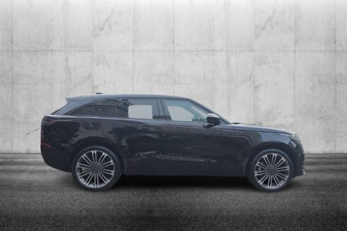 Land Rover Range Rover Velar 3.0D l6 300 CV R-Dynamic HSE (3)