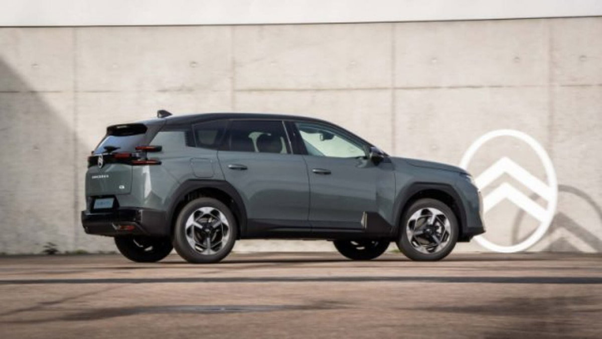 Citroen C5 Aircross Aircross 1.2 hybrid You 136cv e-dcs6 (6)