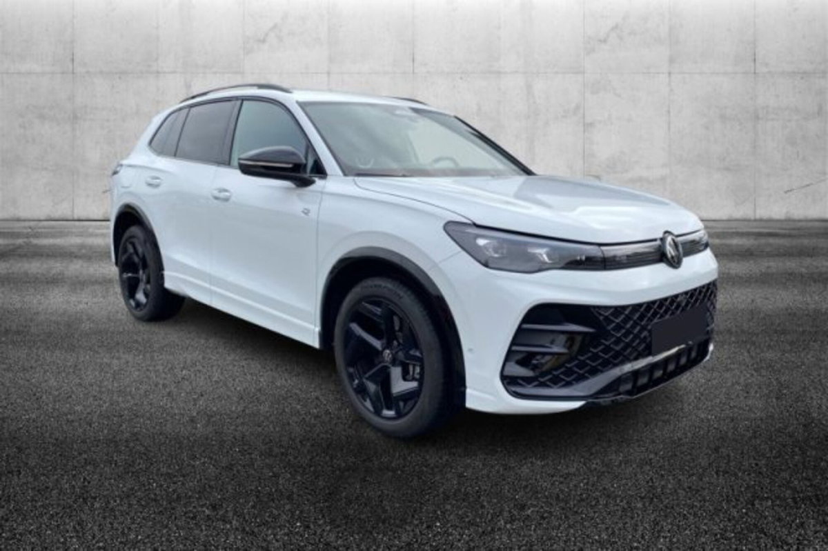 Volkswagen Tiguan 2.0 tdi R-Line 150cv dsg