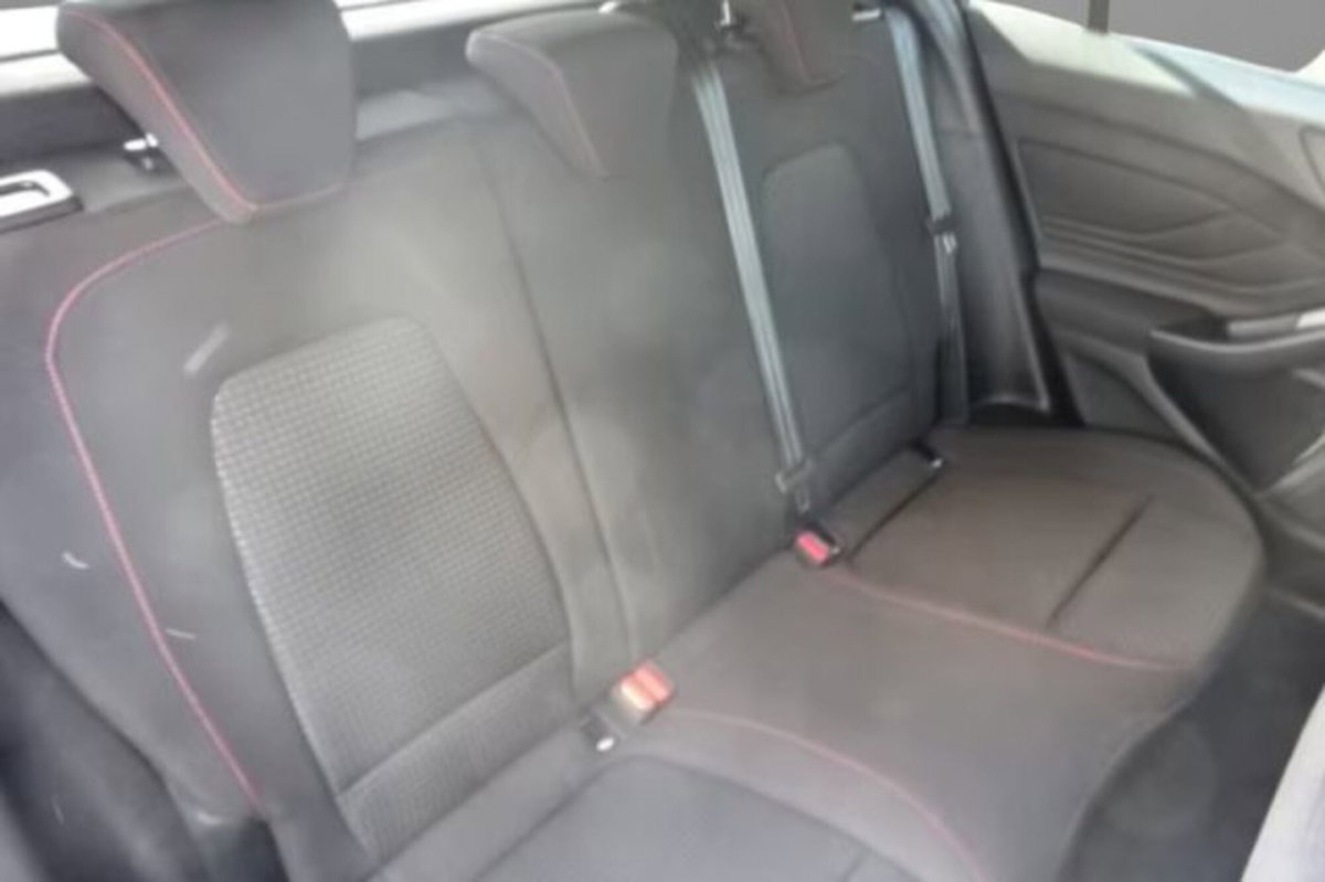 Ford Focus 1.5 EcoBlue 115 CV automatico 5p. ST-Line Style (4)