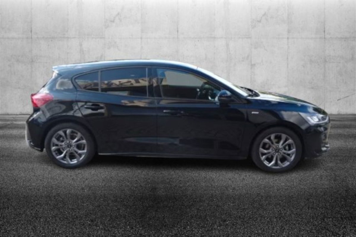 Ford Focus 1.5 EcoBlue 115 CV automatico 5p. ST-Line Style (7)
