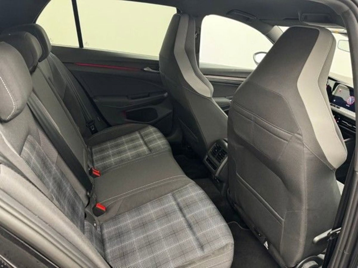 Volkswagen Golf 2.0 TDI GTD DSG (3)