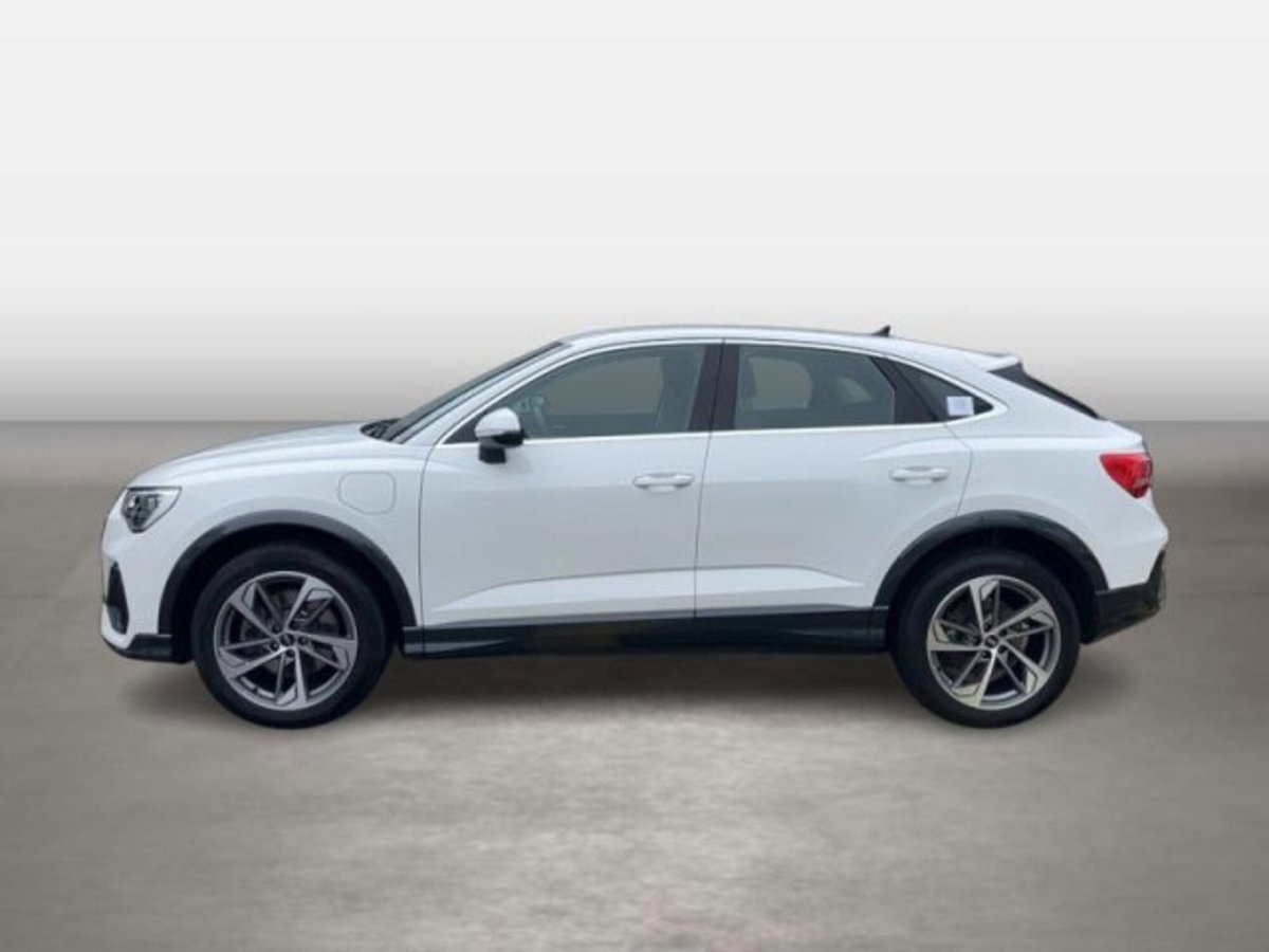 Audi Q3 Sportback 45 TFSI e S tronic S line edition (3)