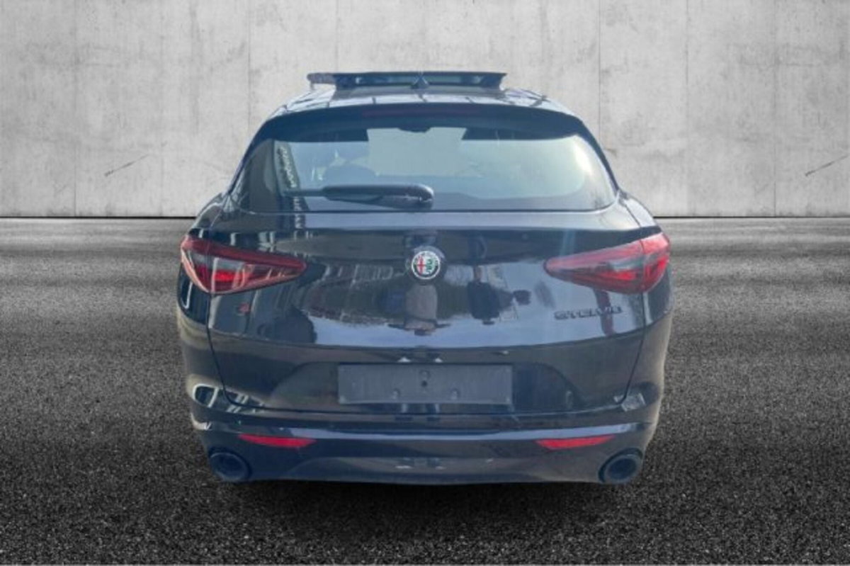 Alfa Romeo Stelvio Stelvio 2.2 Turbodiesel 210 CV AT8 Q4 Veloce (7)