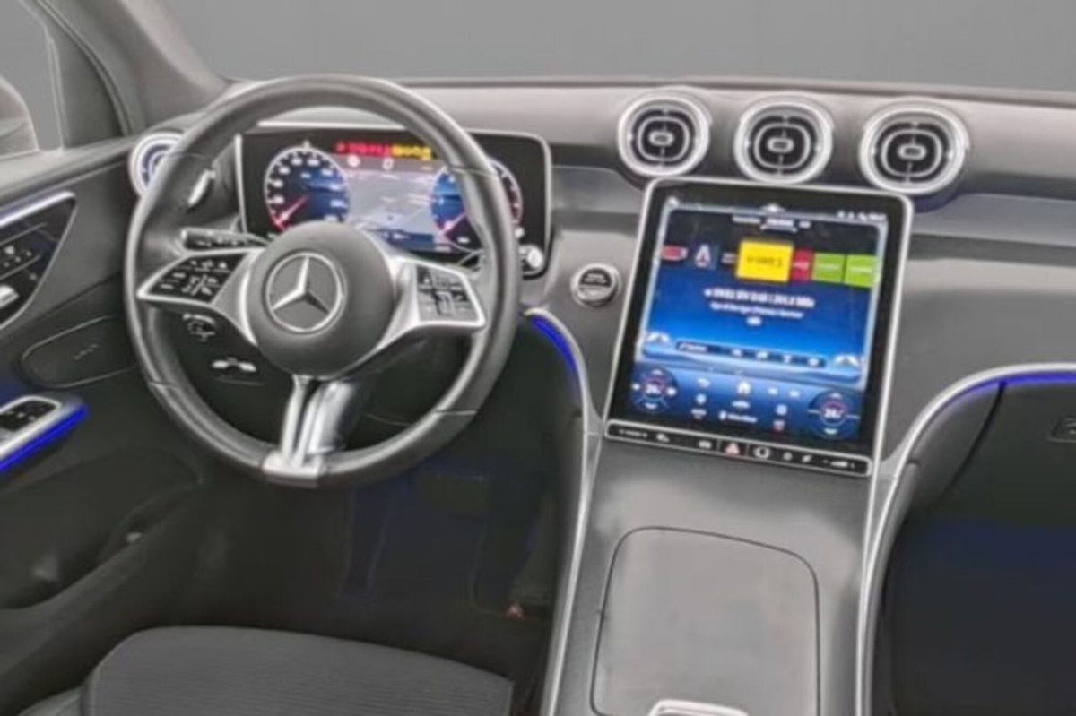 Mercedes-Benz GLC 220 d 4Matic Mild Hybrid AMG Advanced Plus (4)