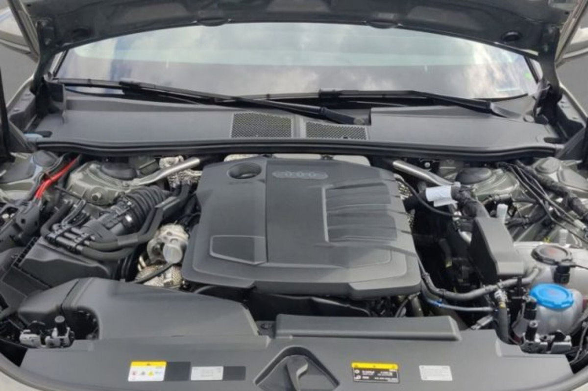 Audi A5 Avant 2.0 tdi mhev+ S line edition 204cv s-tronic (8)