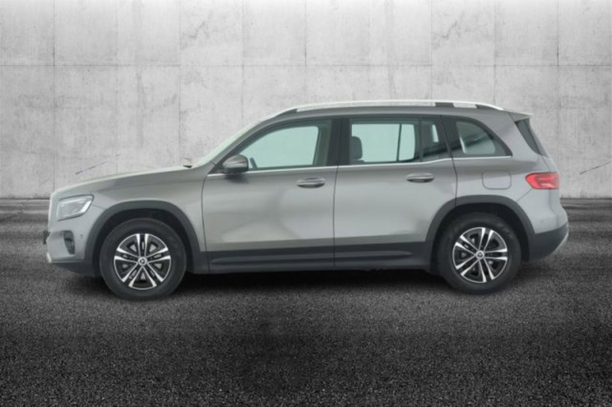 Mercedes-Benz GLB 180 d Progressive Advanced Plus auto (3)