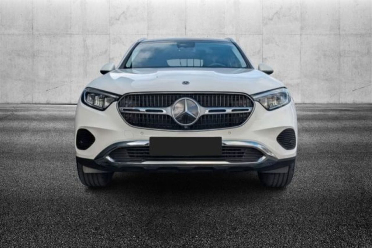 Mercedes-Benz GLC 220 d 4Matic Mild Hybrid AMG Advanced Plus (4)